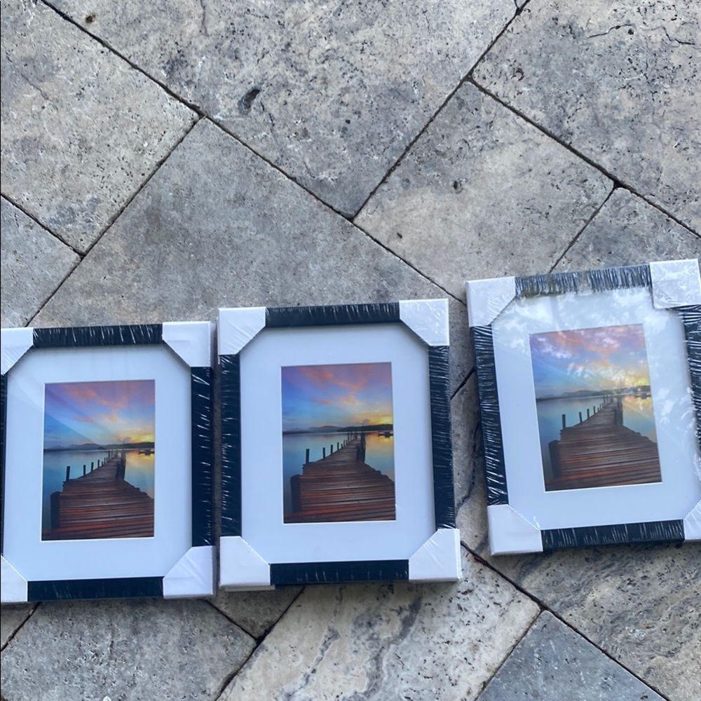 8X10 Frame - Picture 3 of 6
